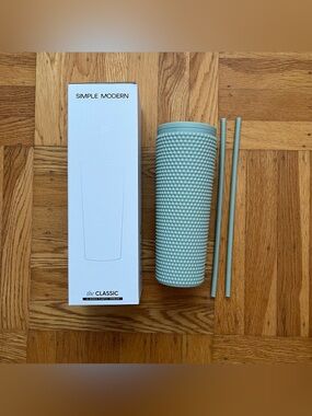 Simple Modern Tumbler
